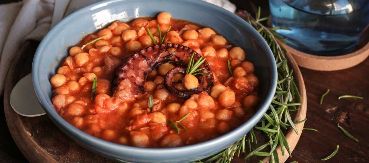 recipe image Chickpeas with octopus